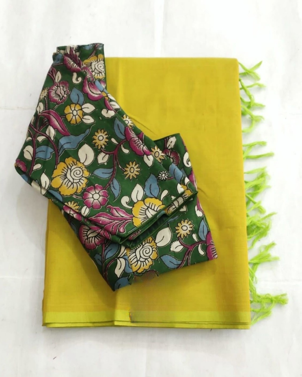 SUPER HIT KALAMKARI EKKAT PRINT READY MADE BLOUSE SAREEE