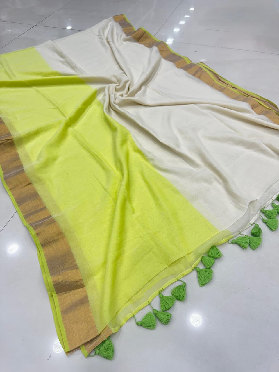 Half & Half South Mul Cotton Saree with Beautiful Pom pom